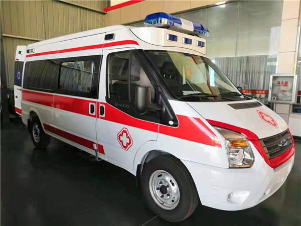 上犹县福特v362救护车